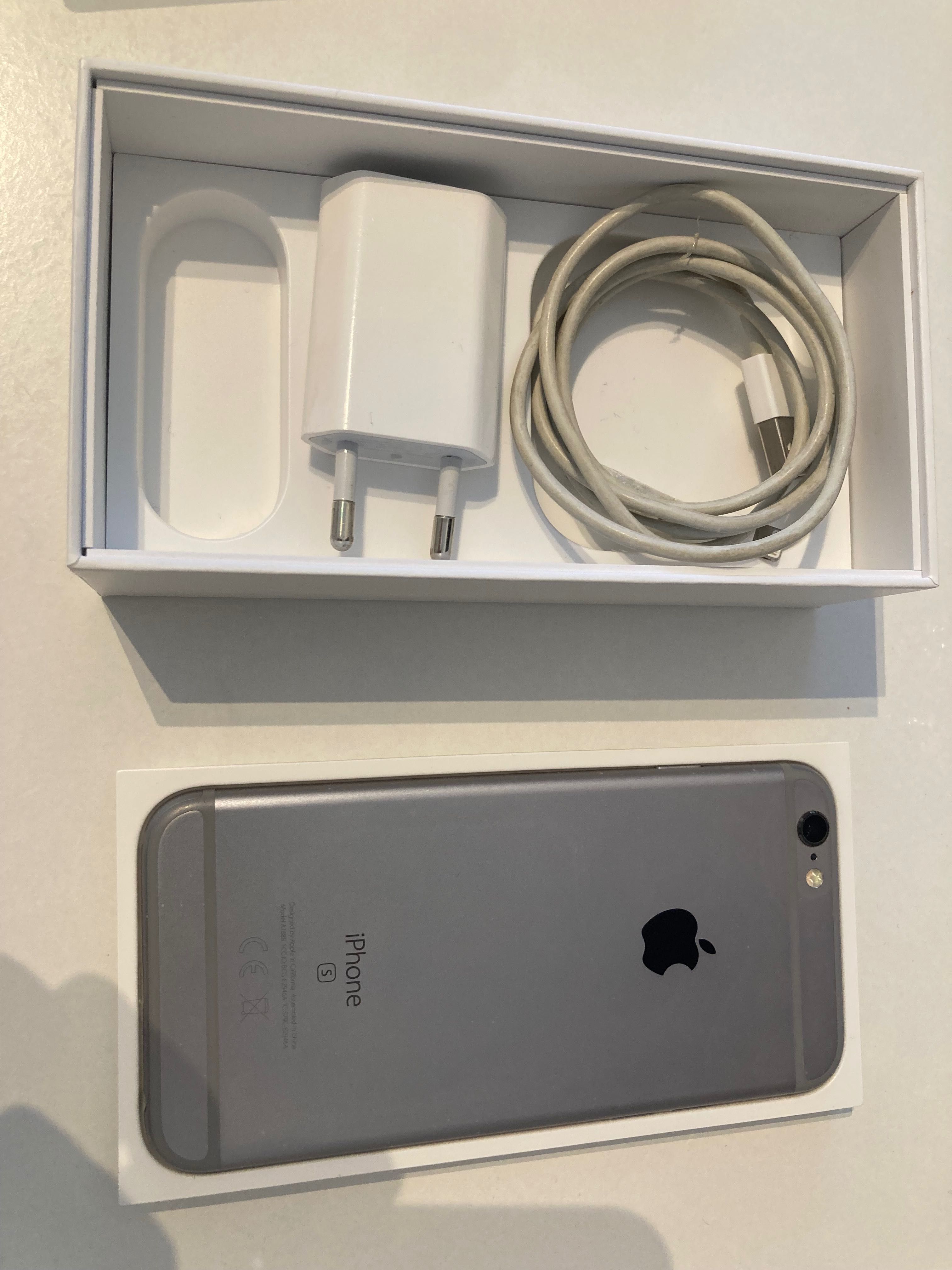 iPhone modelo 6S 32Gb