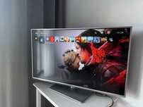 Panasonic 42 cale LED