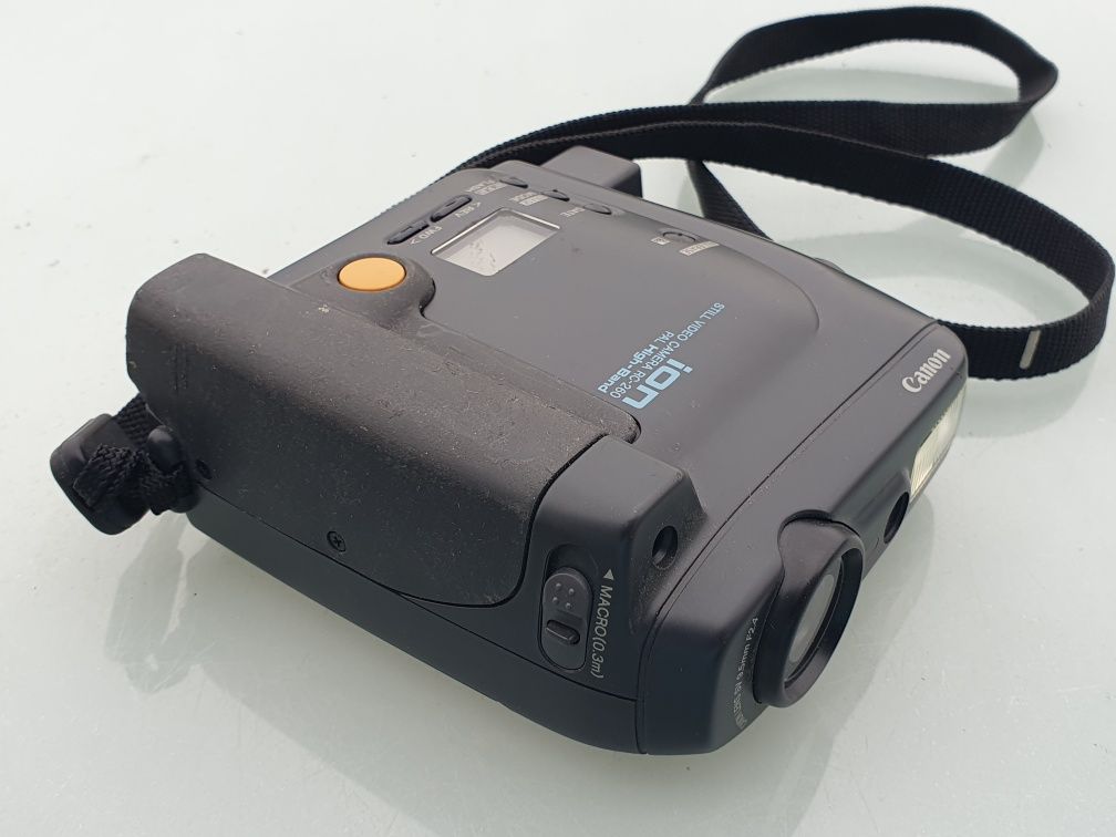 Kamera Canon ion RC 260 na dyskietki 1991 rok