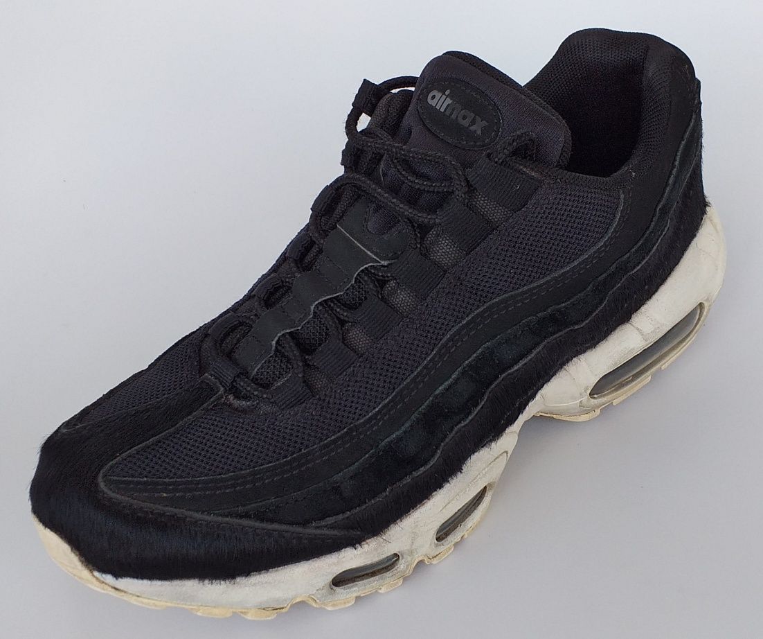 Buty Nike Air Max 95 Embossed Fur Black

roz.39 skóra z futrem Limit