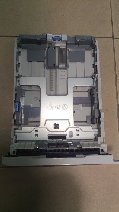 Лазерний принтер HP P2055dn мережевий двухсторонній + картридж, кабеля