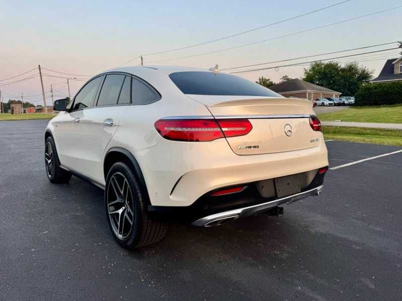 Mercedes-Benz GLE AMG GLE 43      2017