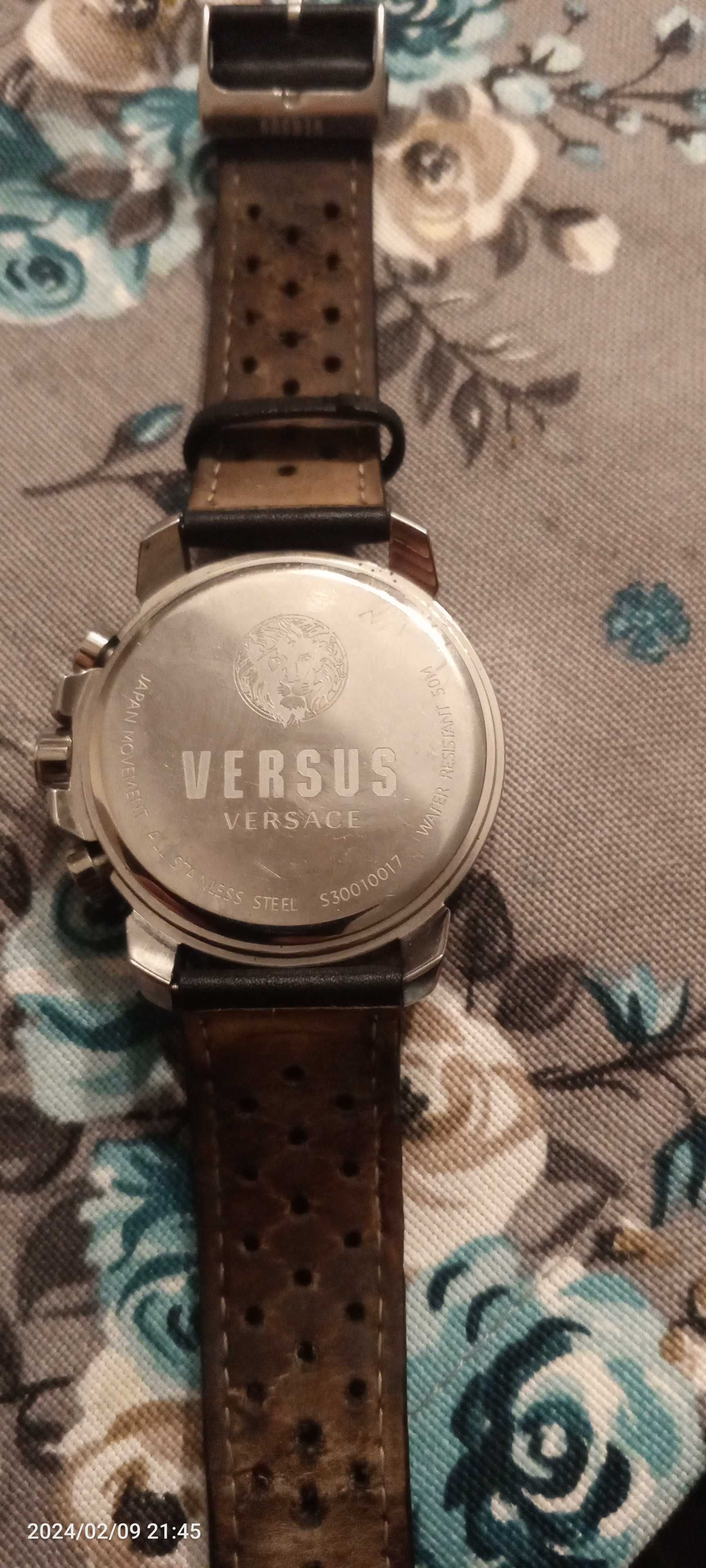 Часи Verssus від Versace 150$