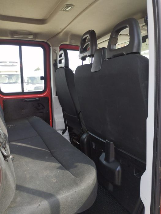 Iveco Daily Doka brygadówka 7 osobowy 35C15 3.0-80 tys. km