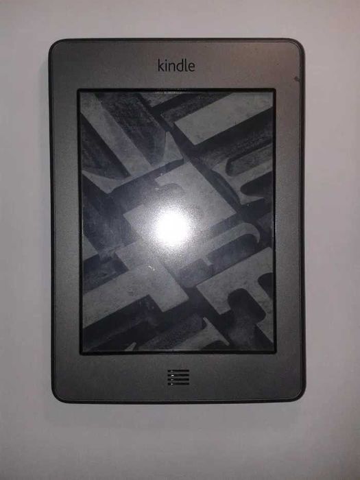 Продам электронную книгу Kindle Amazon 4touch
.