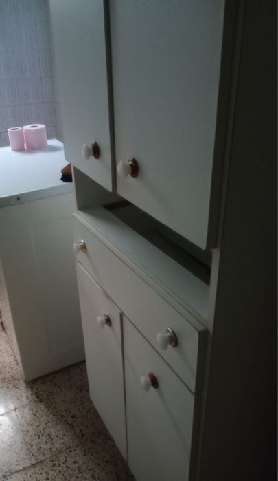 Armário de Casa de Banho