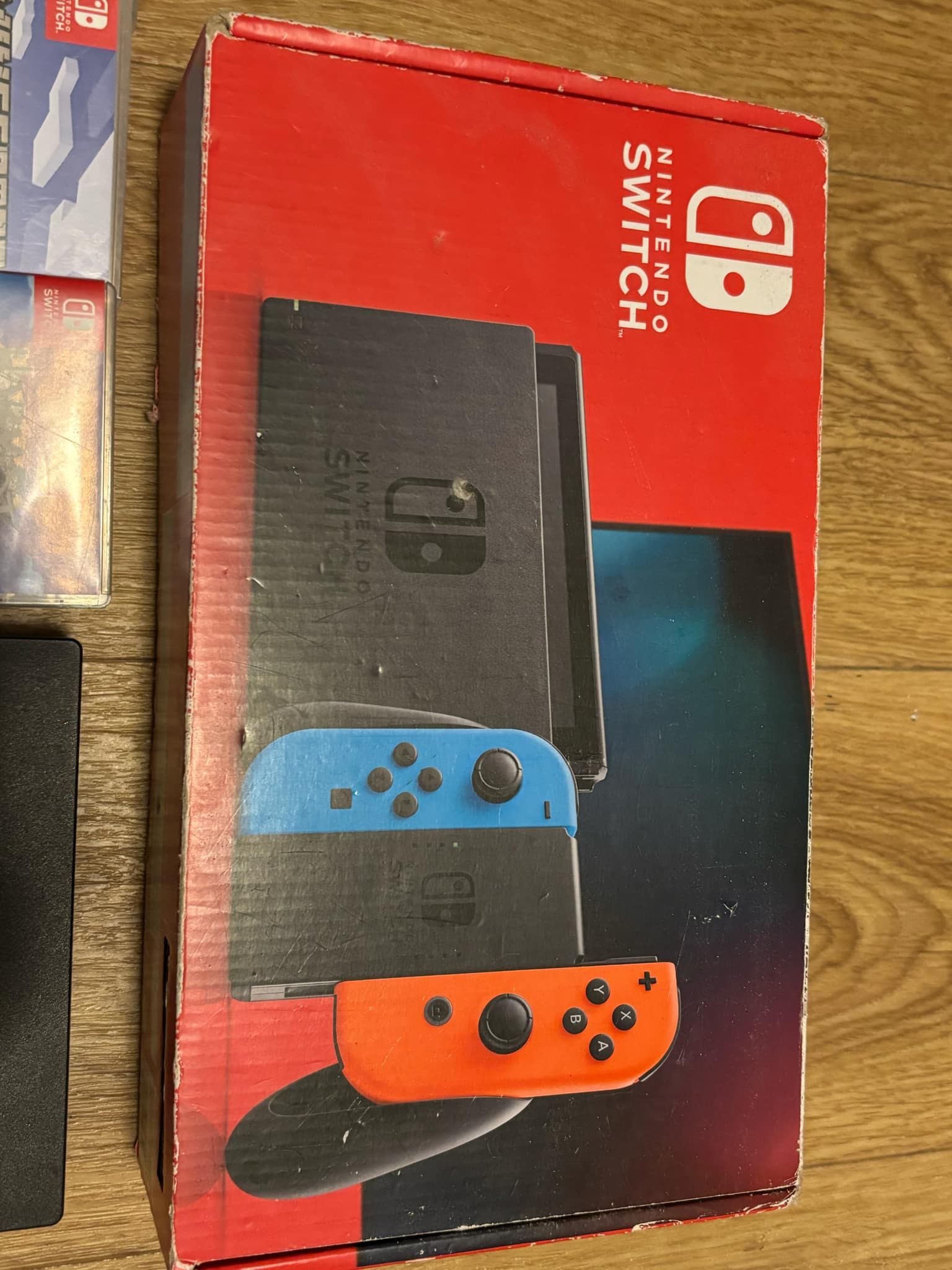 Nintendo Switch z dodatkami