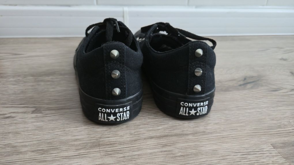 Krótkie trampki converse 41 czarne