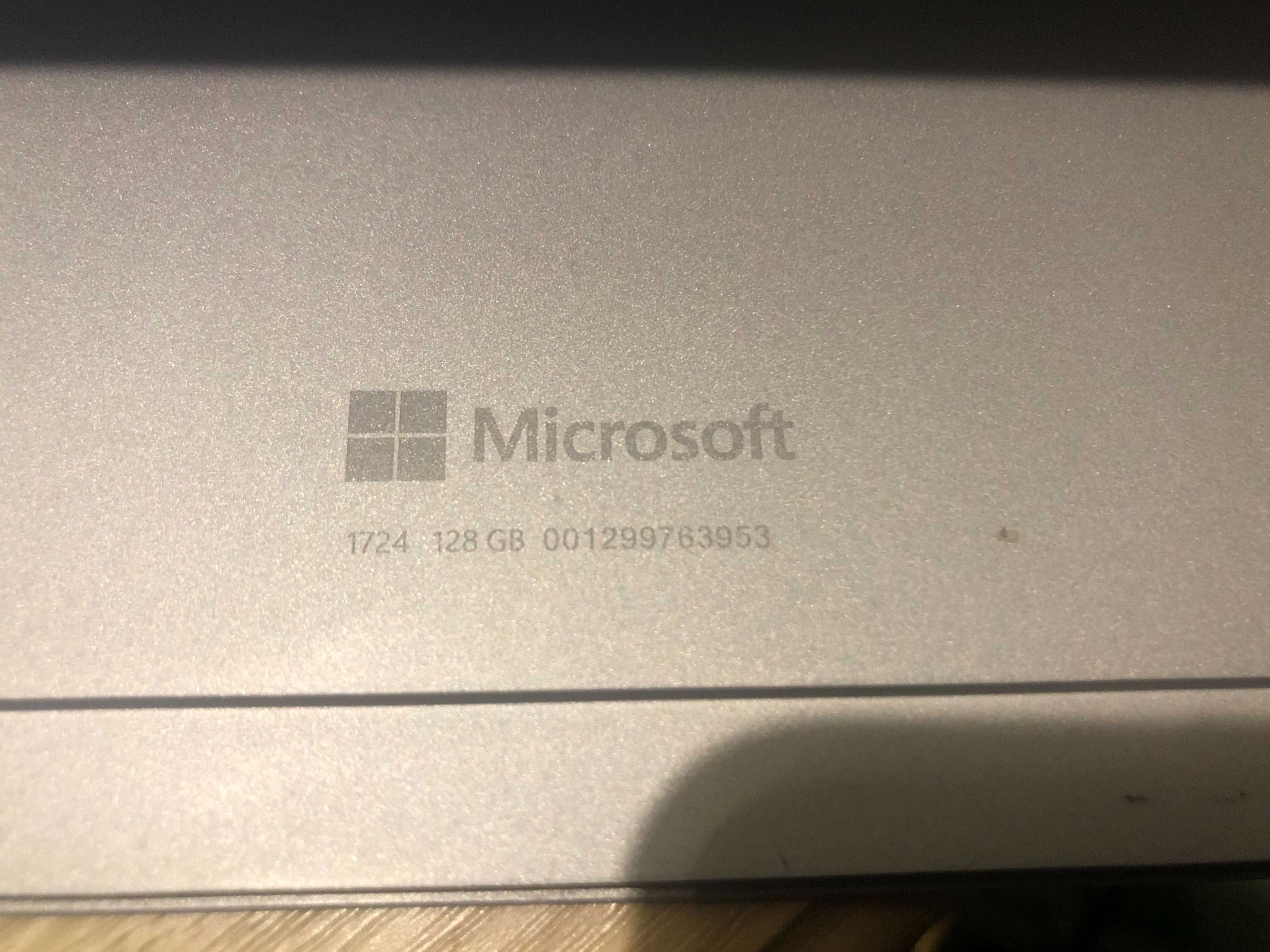 Microsoft Surface Pro 4 m3-6Y30, 4x128Gb