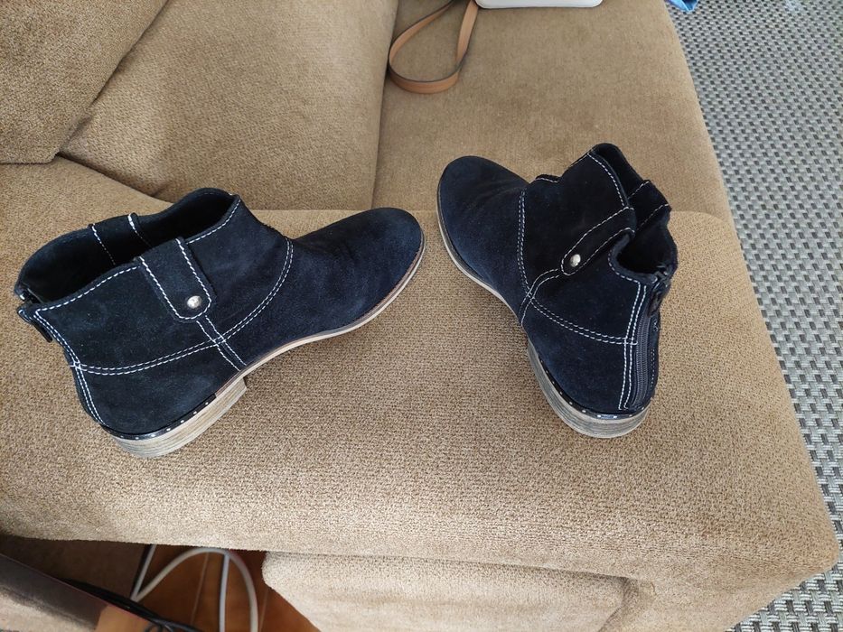Botas curtas para mulher
