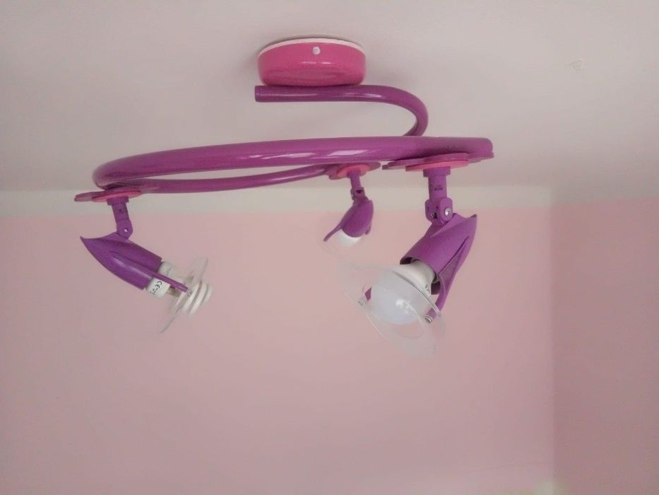Lampa różowa kwiatki potrójna