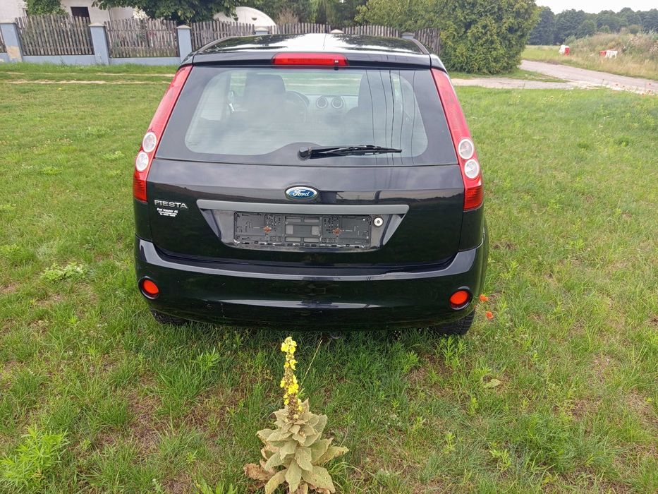 Fiesta mk6 1.3 benz bez rdzy z de