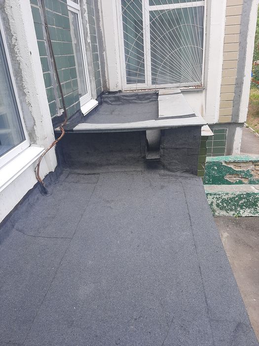 Ремонт криші. Ремонт покрівлі . Мя'кая покрівля