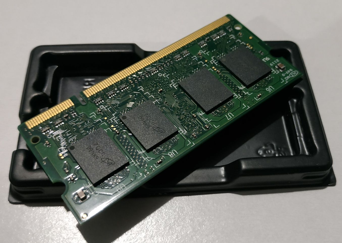 Оперативна пам'ять DDR2-800 4096MB PC2-6400