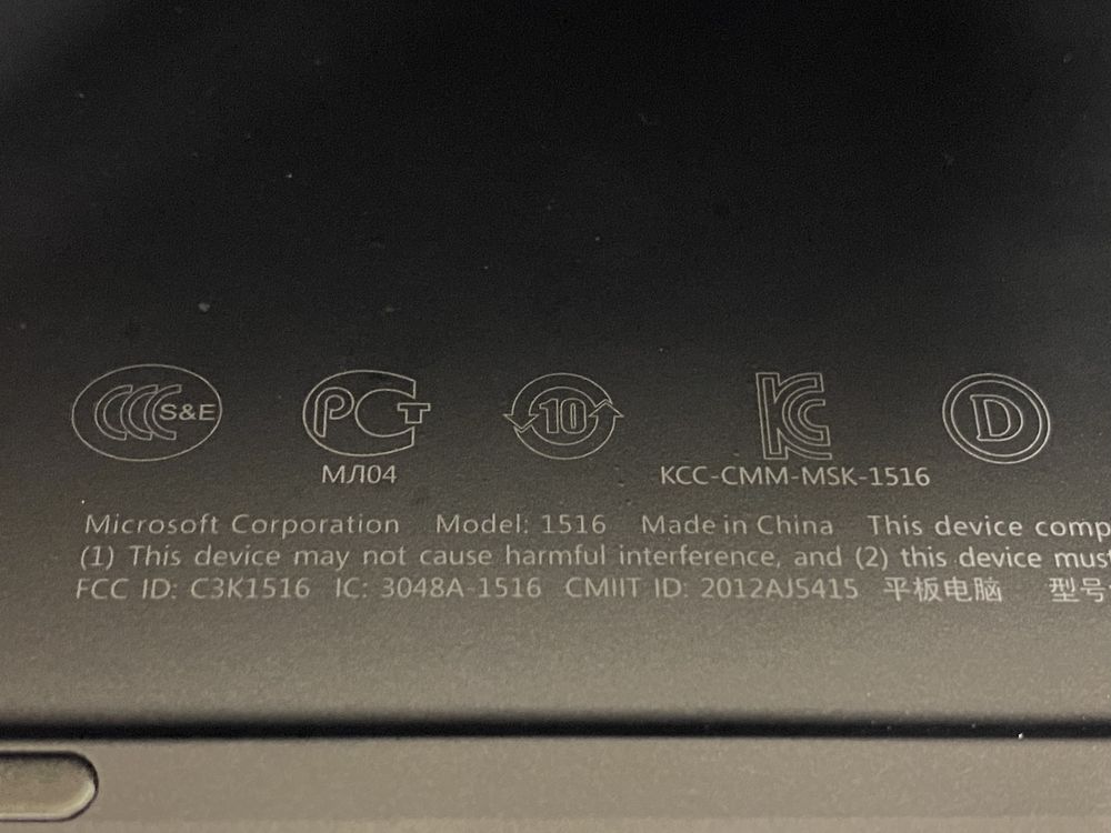 Microsoft Surface 1516 RT64GB.