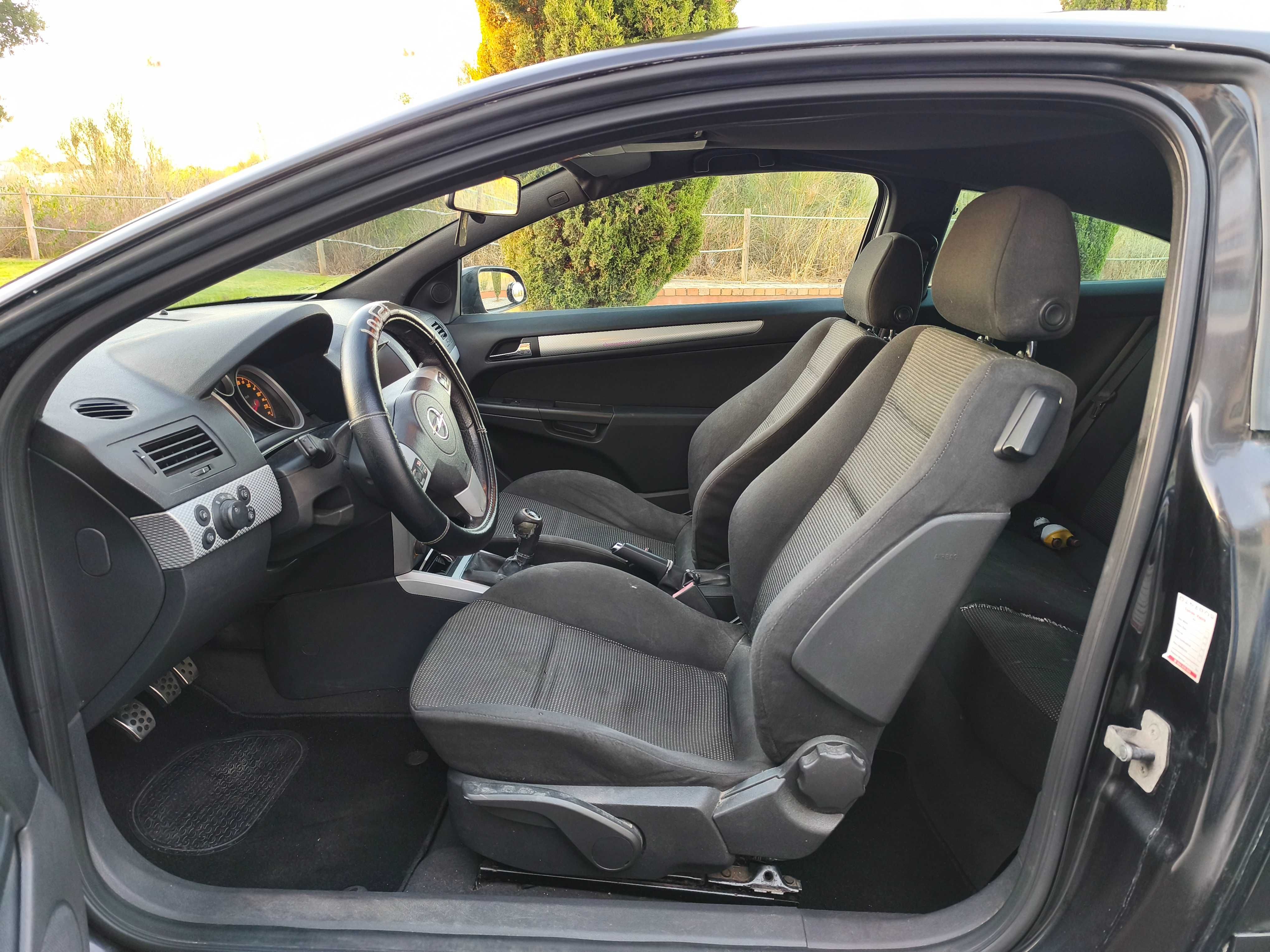 Opel Astra GTC 1.3CDTI 2007 5 Lugares