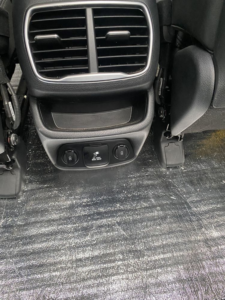 Салон сидіння крісла карти дверні Hyundai Santa Fe 2018-2021
