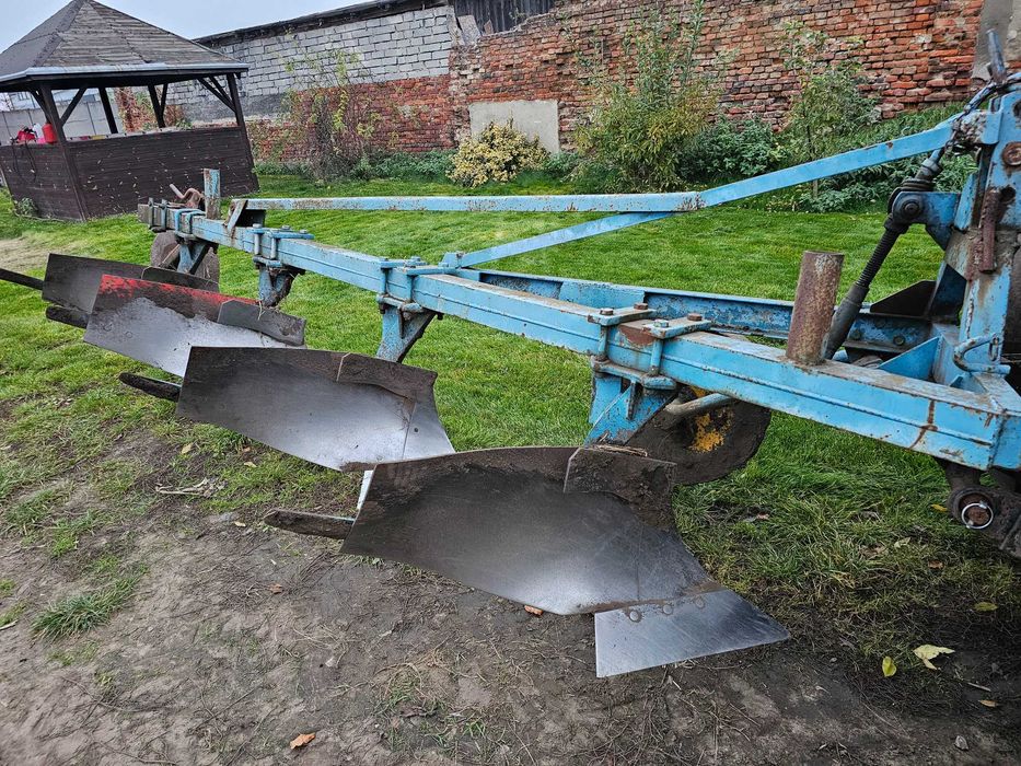 Pług 4 skibowy fortschritt