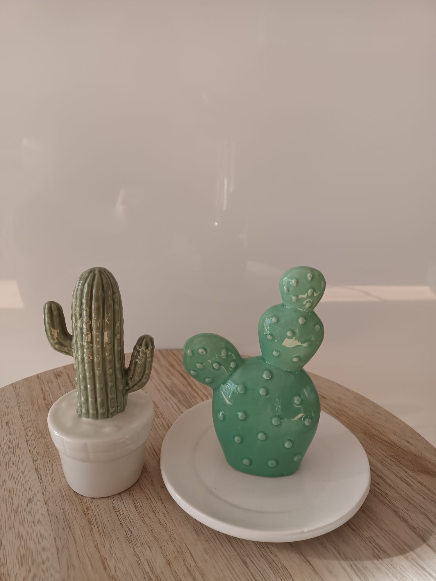 Porcelanowe kaktusy talerzyk na biżuterie