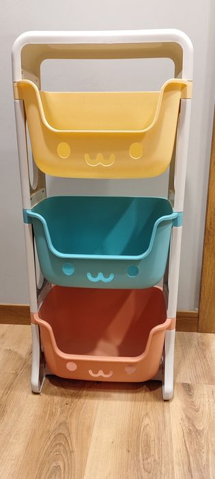 Pojemnik na zabawki z 3 półkami