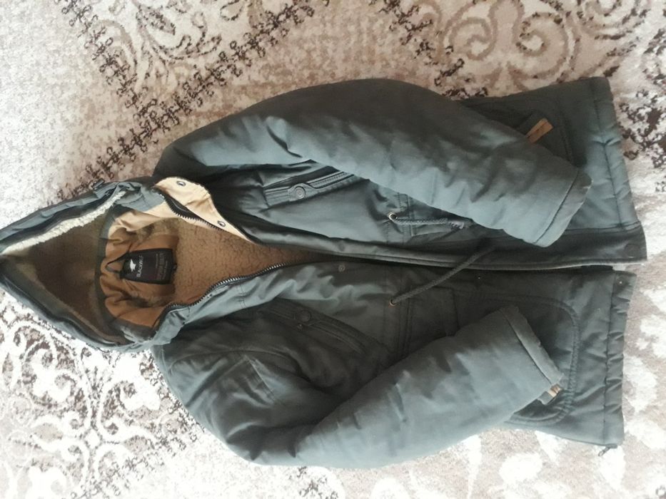 Куртка тепла зиова