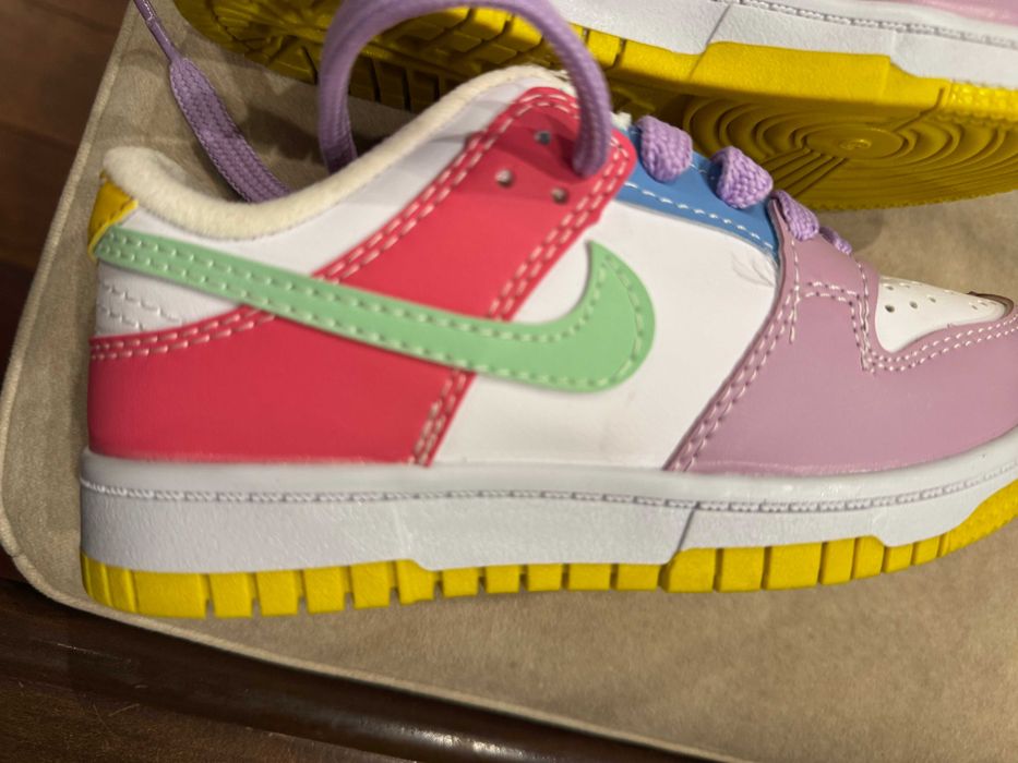 Buty Nike dziecięce r.30 - nowe