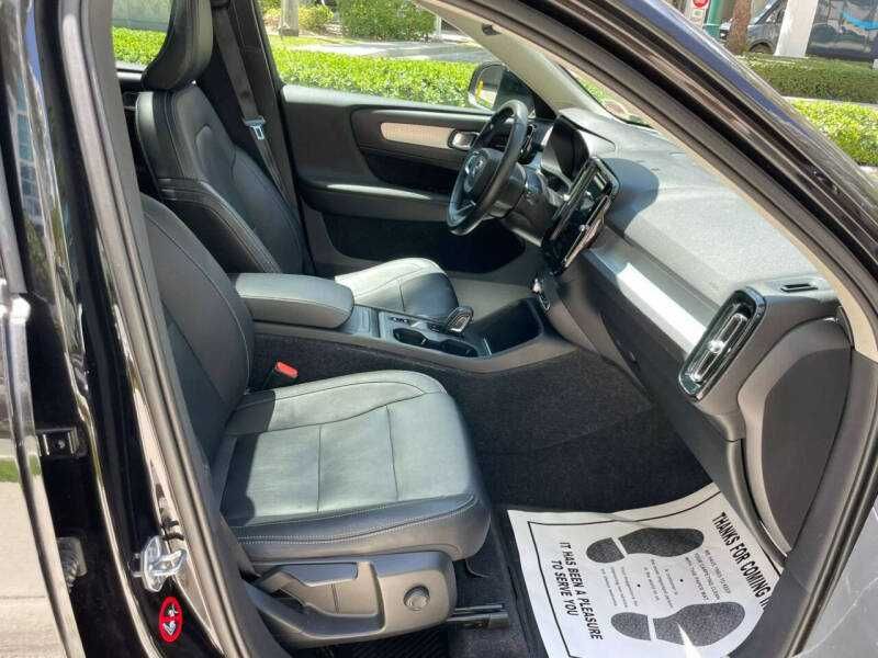 Volvo XC40 T5 Momentum 2019