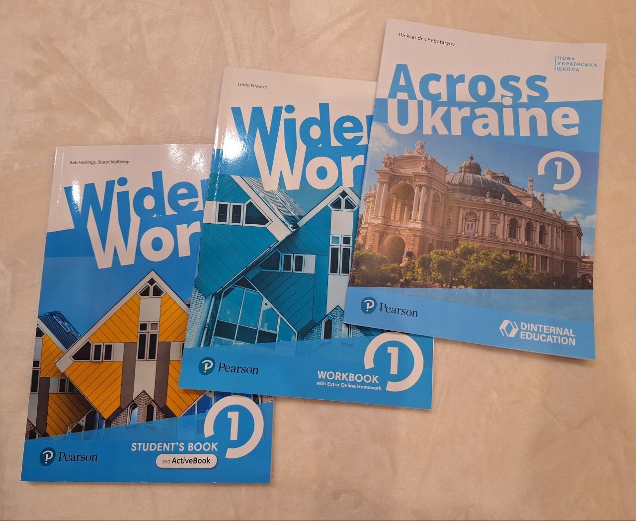 Wider world 1 оригінал