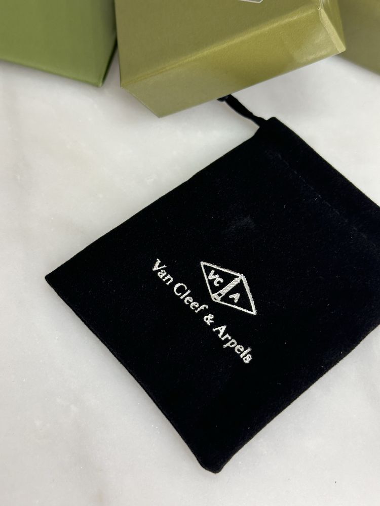Упаковка коробка пакет пильник пыльник ван клиф van cleef vancleef vca