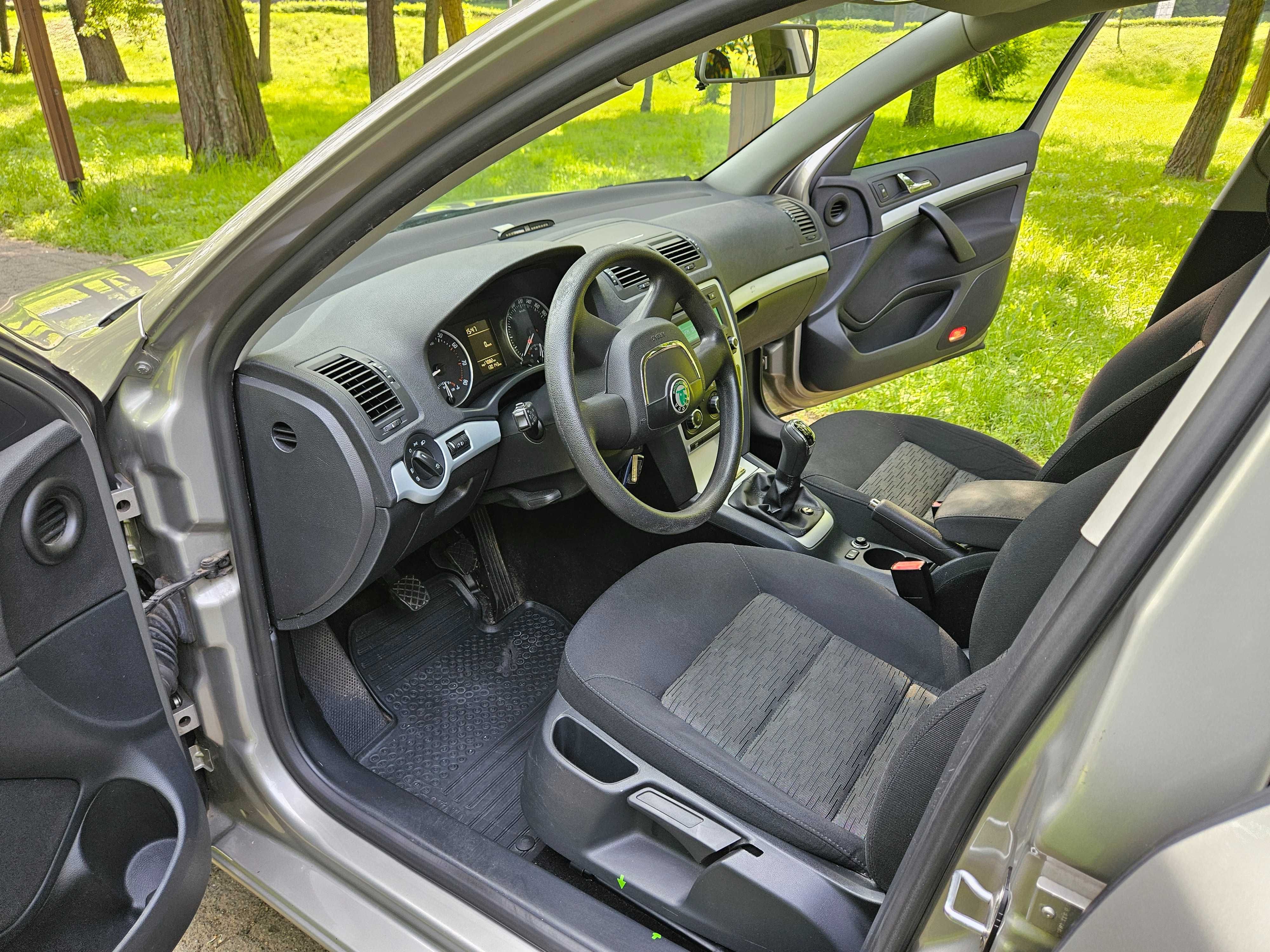 Skoda Octavia 1.8 TSi Офіційна!