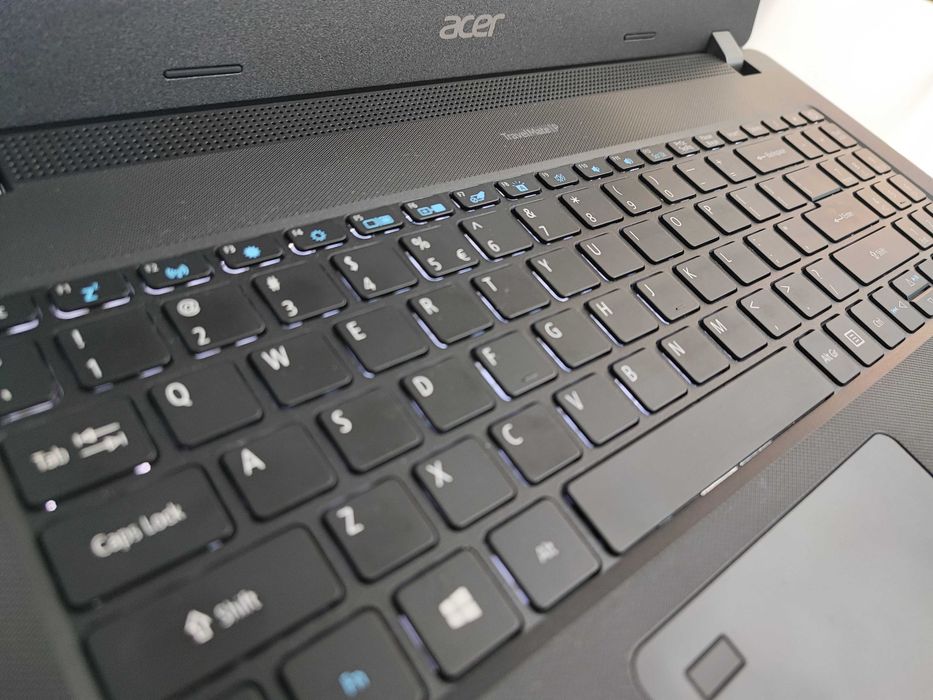 Laptop Acer Intel Core i3 11-gen 8GB podśw. klaw. SSD IPS Win 11 Pro