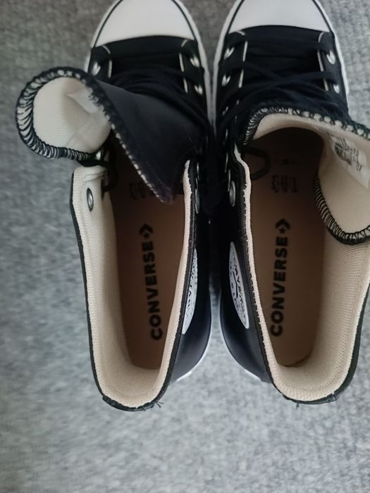 Skórzane trampki z wysoką cholewką