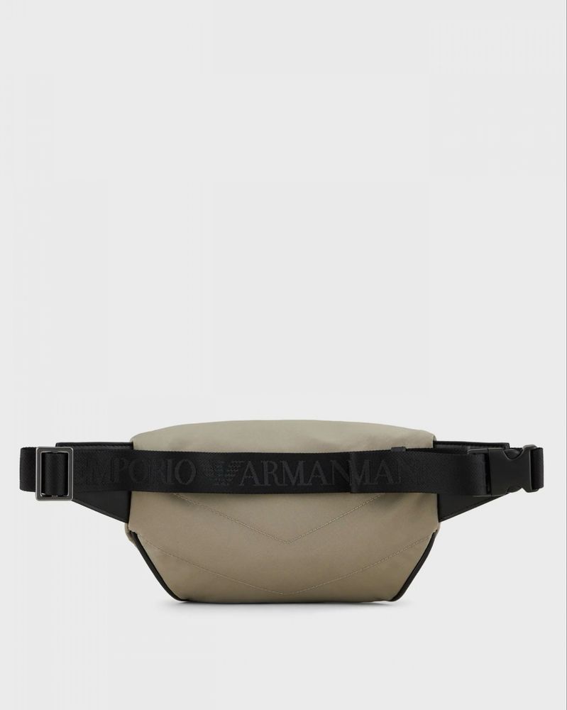 Продам сумку-бананку Emporio Armani