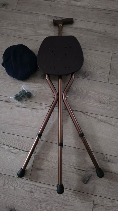 LINGTHIN Laska z siedziskiem dla kobiet i mężczyzn, pojemność 120 kg