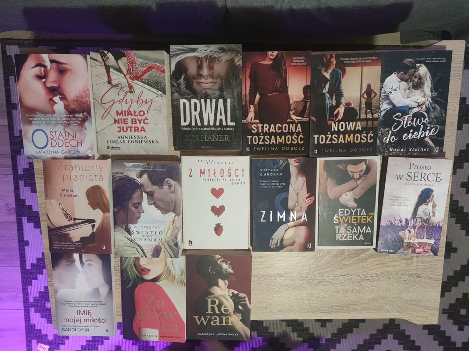 Książki obyczajowe, romanse