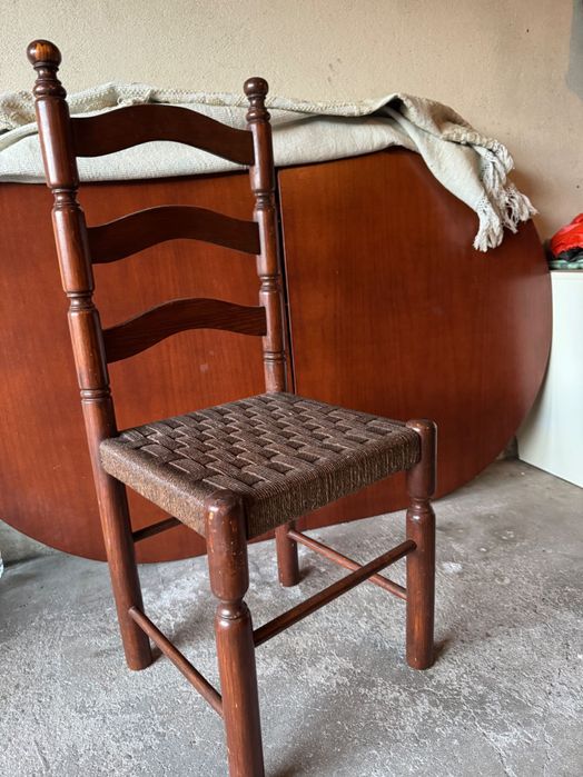 Cadeiras de Madeira (6) com assento entrançado