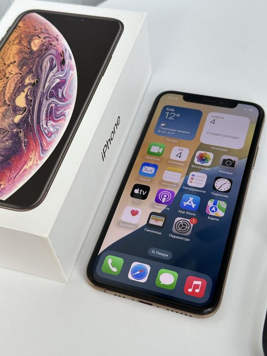 iPhone Xs 64 гб.