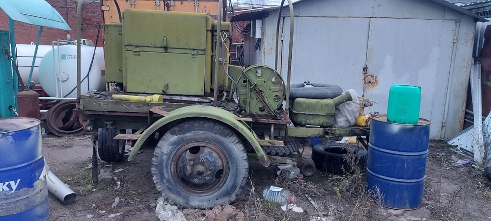 Продам бензиновый Генератор