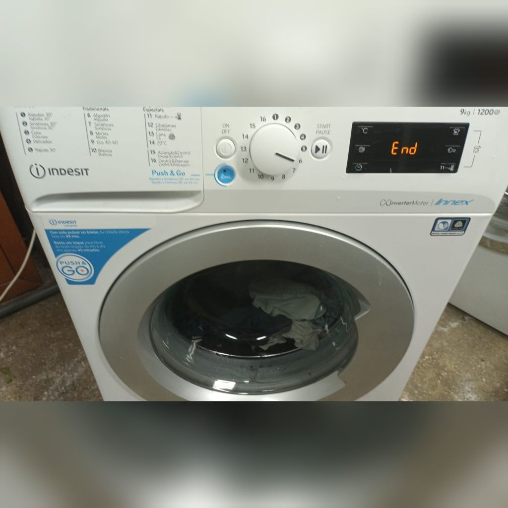 Máquina de lavar roupa da indesit 9kg