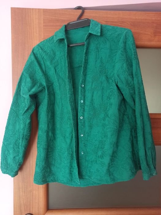 Piękna koszula z haftowanym wzorem, Medicine, rozmiar M