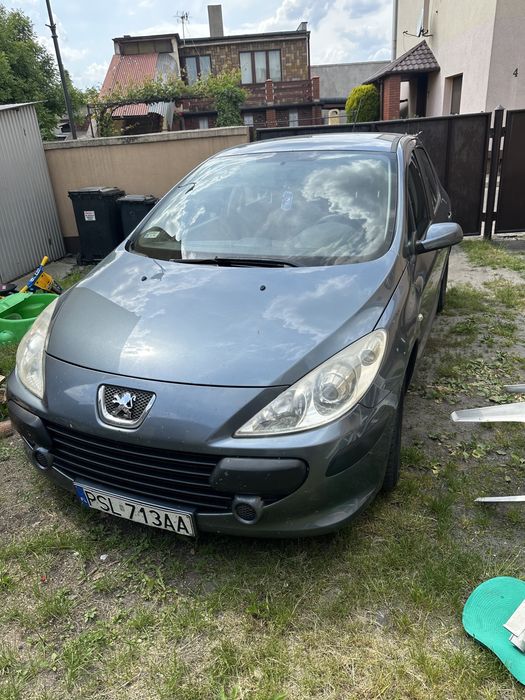 Peugeot 307 1.6 90km