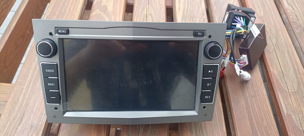 Radio 2 din Zafira B