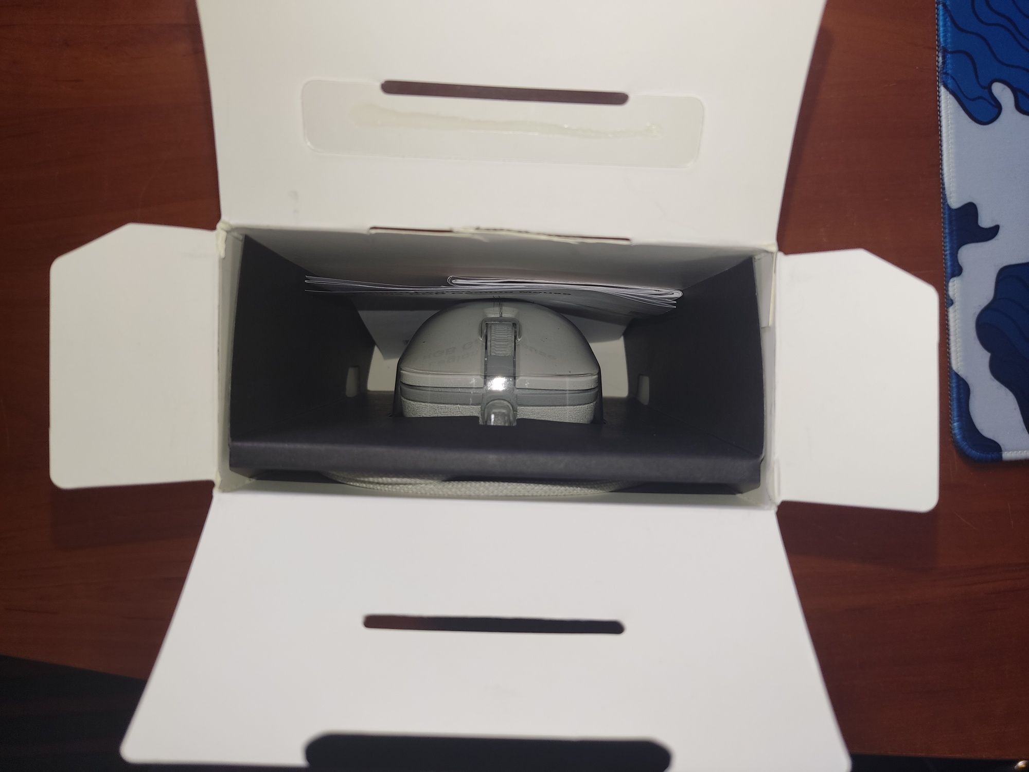 В идеале Игрова мишка Lenovo Legion m300s White
