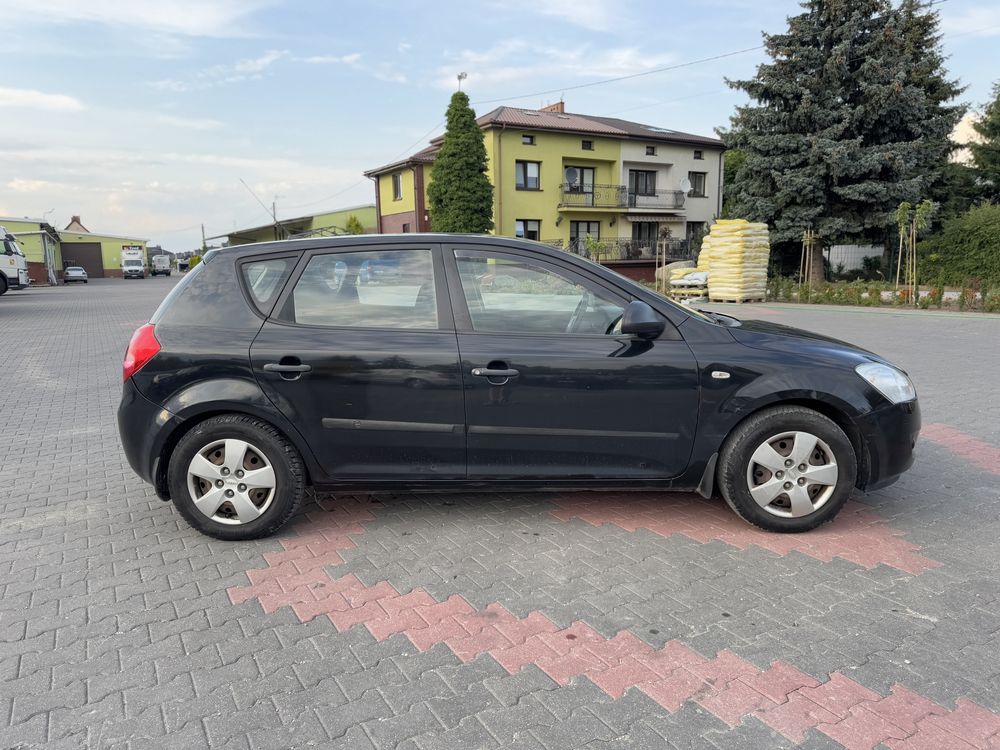 Autokomis TopCar! Kia Ceed 1.4 Benzyna/2008 Rok/Bdstan/Zamiana/Dostawa
