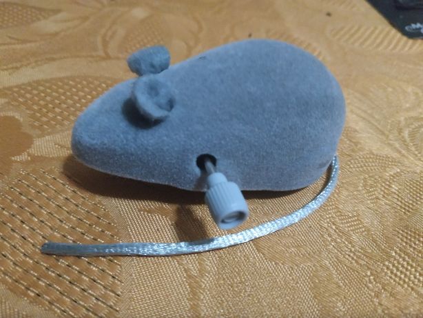 Мышь заводная игрушка для котов