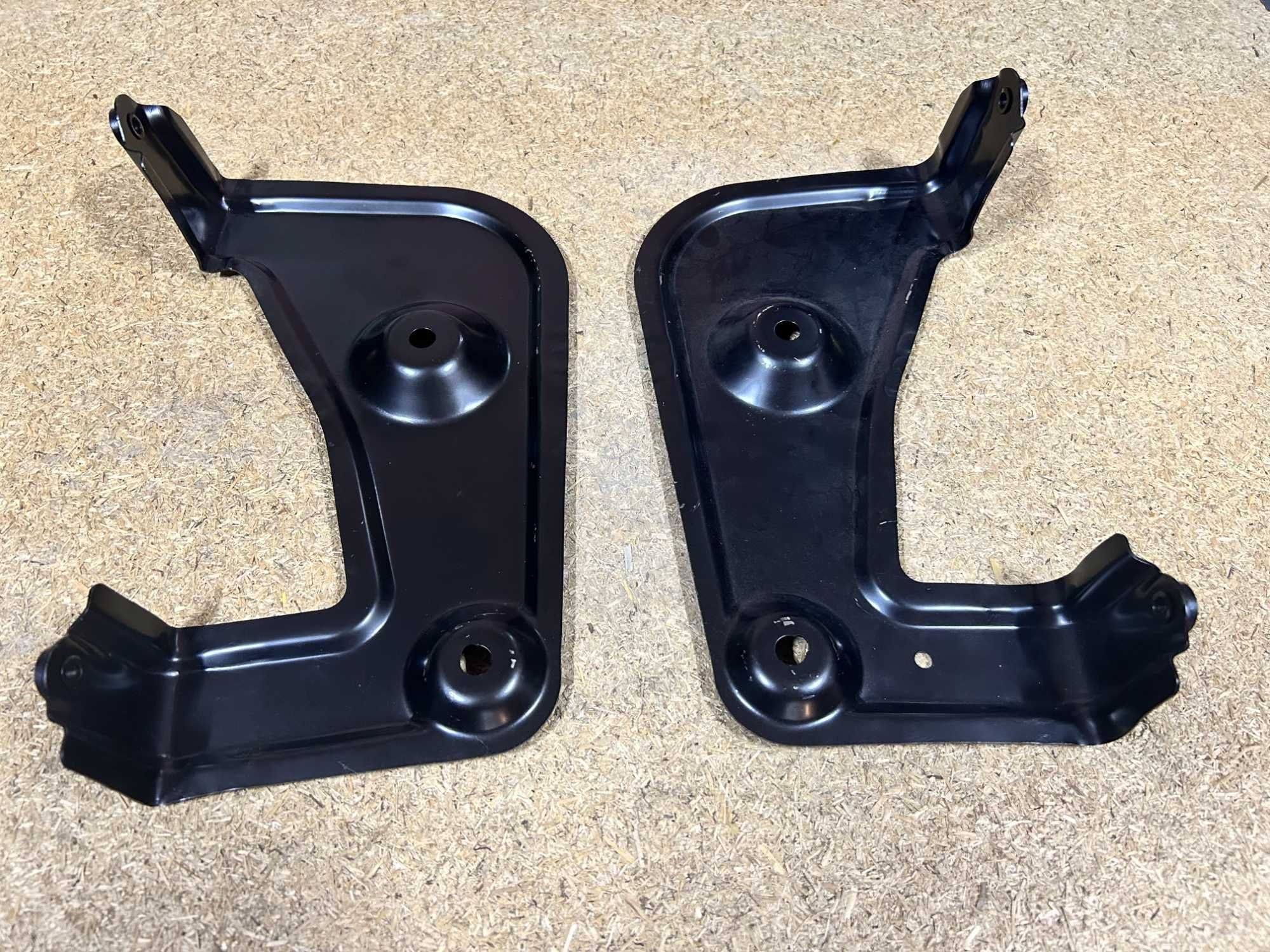 Кронштейн переднього крила BMW X5 G05 X6 G06 X7 G07 7492369 7492370