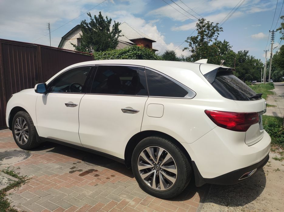 Acura MDX 2015 Технічний стан супер, косметика потребує вкладень