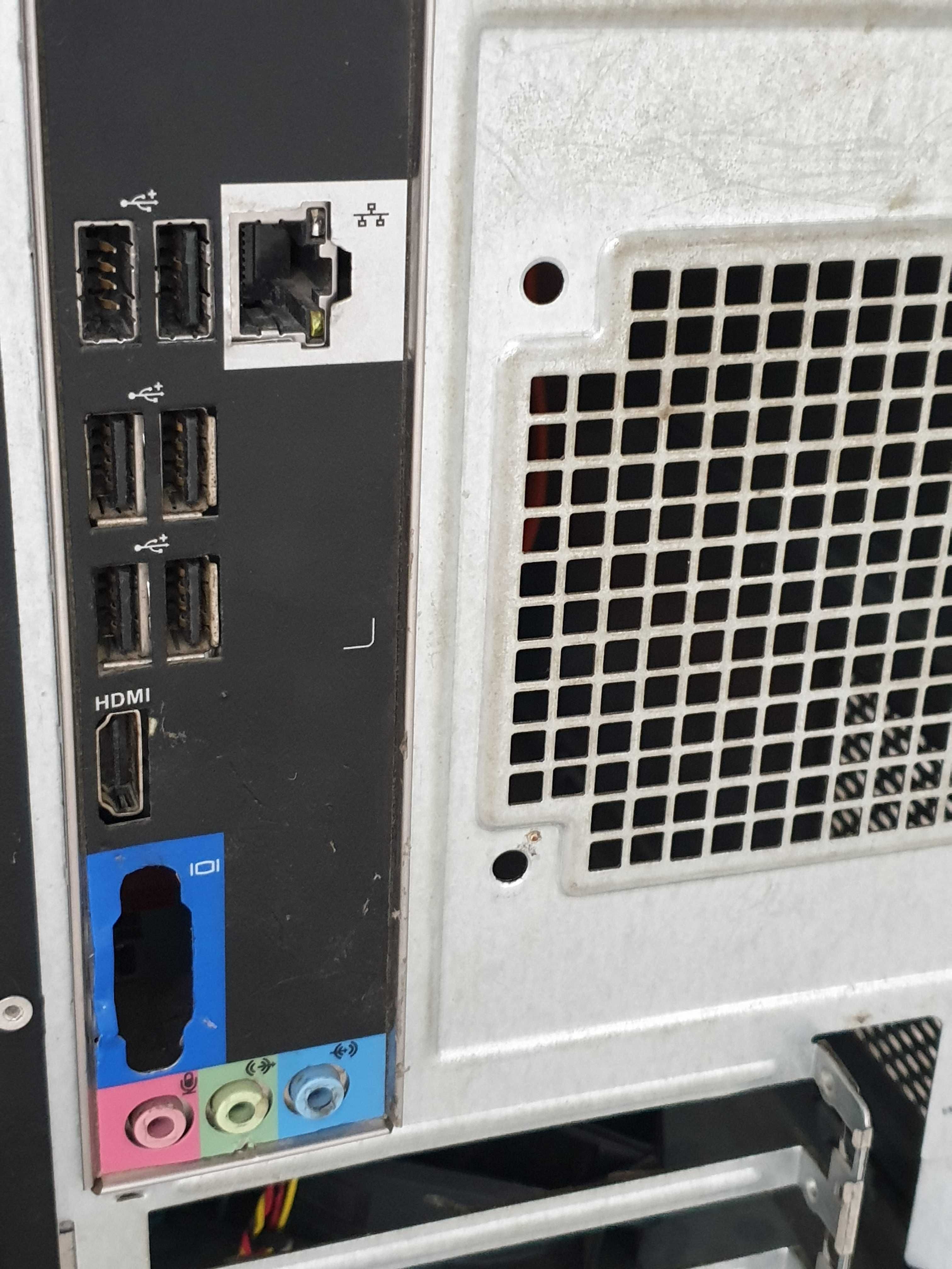 Komputer Dell Optiplex 3010 MidiTower po przejściach ale działa :)