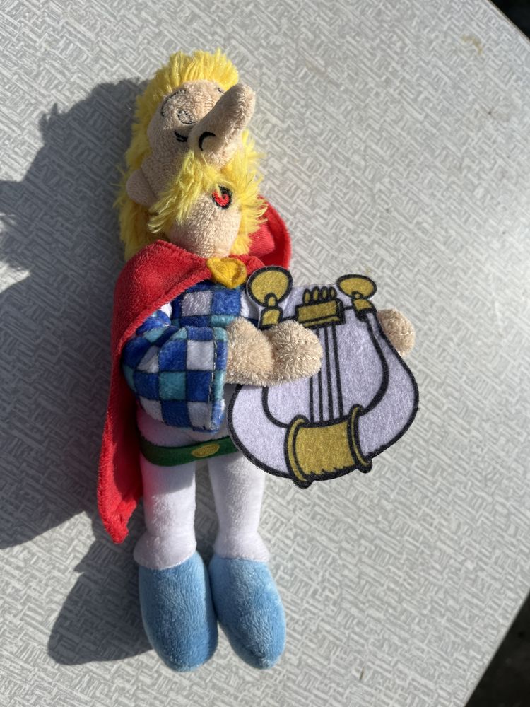 Kakofonix oryginalna kolekcjonerska maskotka Asterix i Obelix