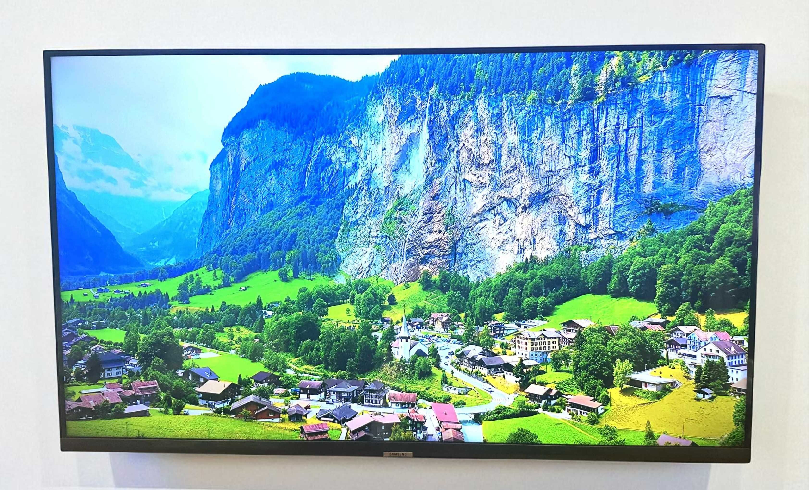 Telewizor Samsung UE43AU7092UXXH ! 4K ! Smart Tv